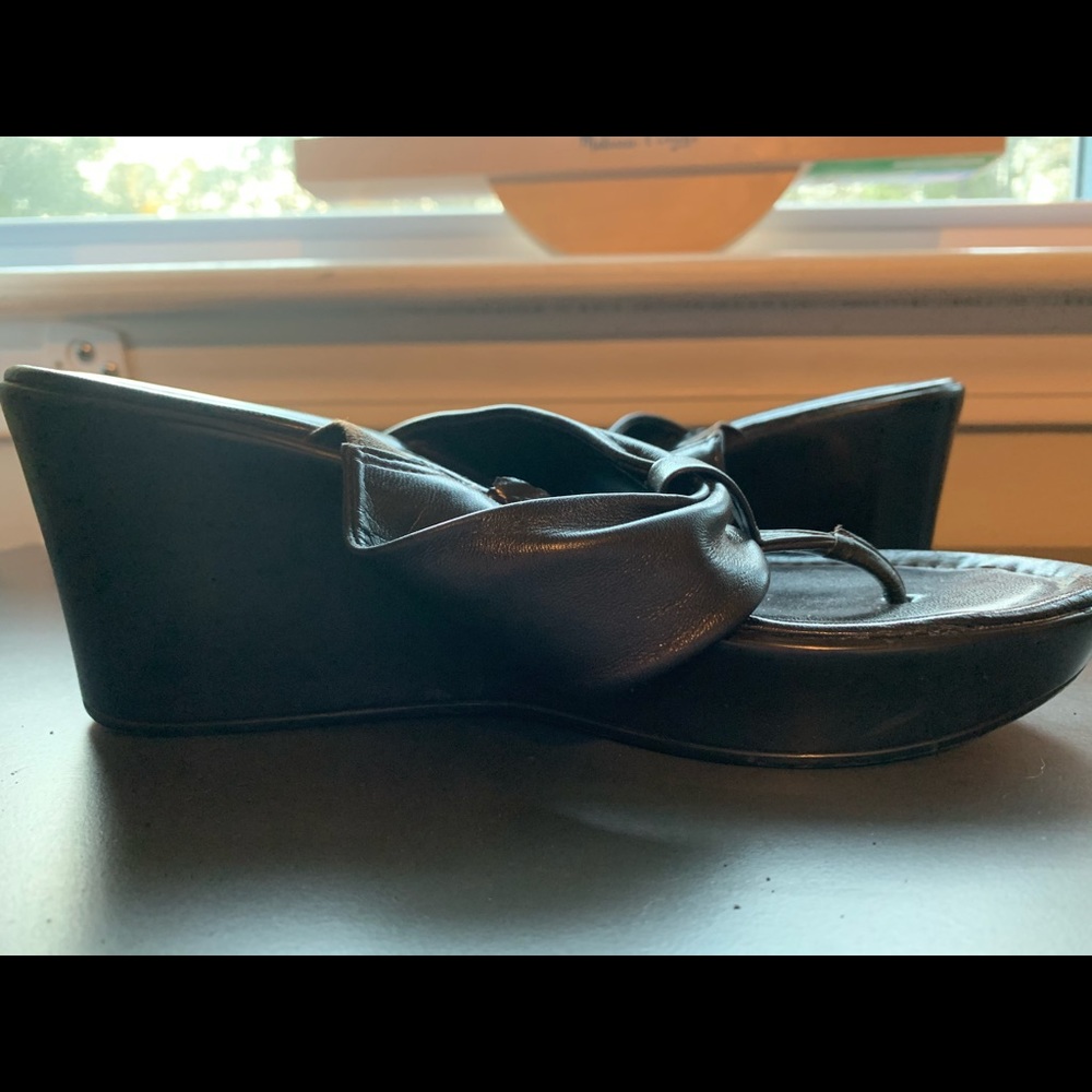 🎈3/$20 Women’s Wedge Sandal